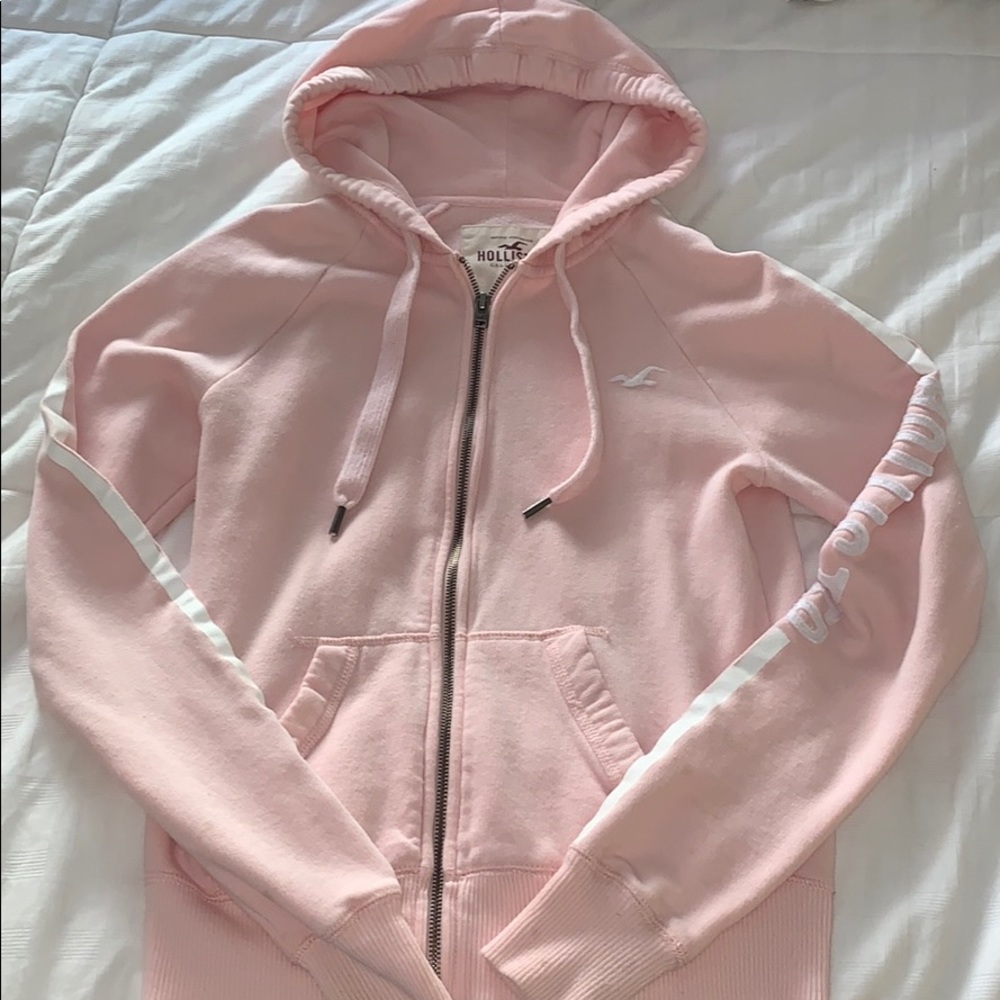 HOLLISTER ZIP UP HOODIE